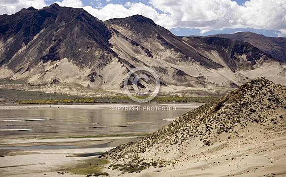 Tibet - Desert Landscape