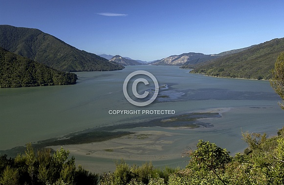 Queen Charlotte Sound - New Zealand Queen Charlotte Sound - New Zealand