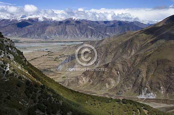 Himalayan Mountain Range - Tibet