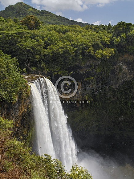 Wailua Falls - Kauai - Hawaii